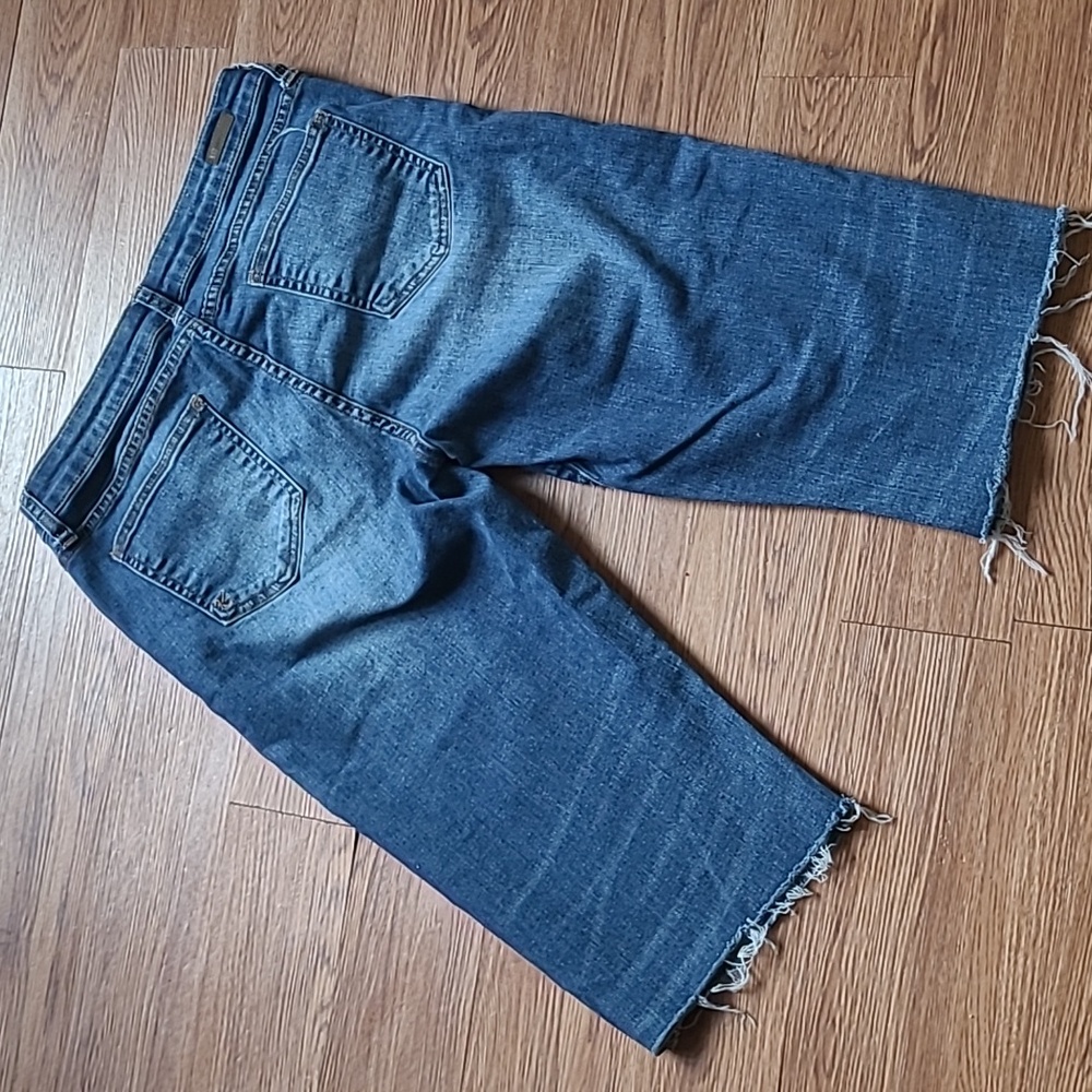 Kut From The Kloth Kick Flare Capri Dark Blue Jean Stretch Womens Size 10 - Picture 7 of 14
